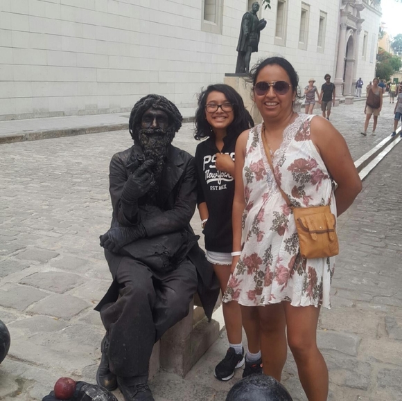 Meet your Posher, Erika - Picture 1 of 1